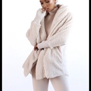 jluxlabel cream faux shearling hooded jacket